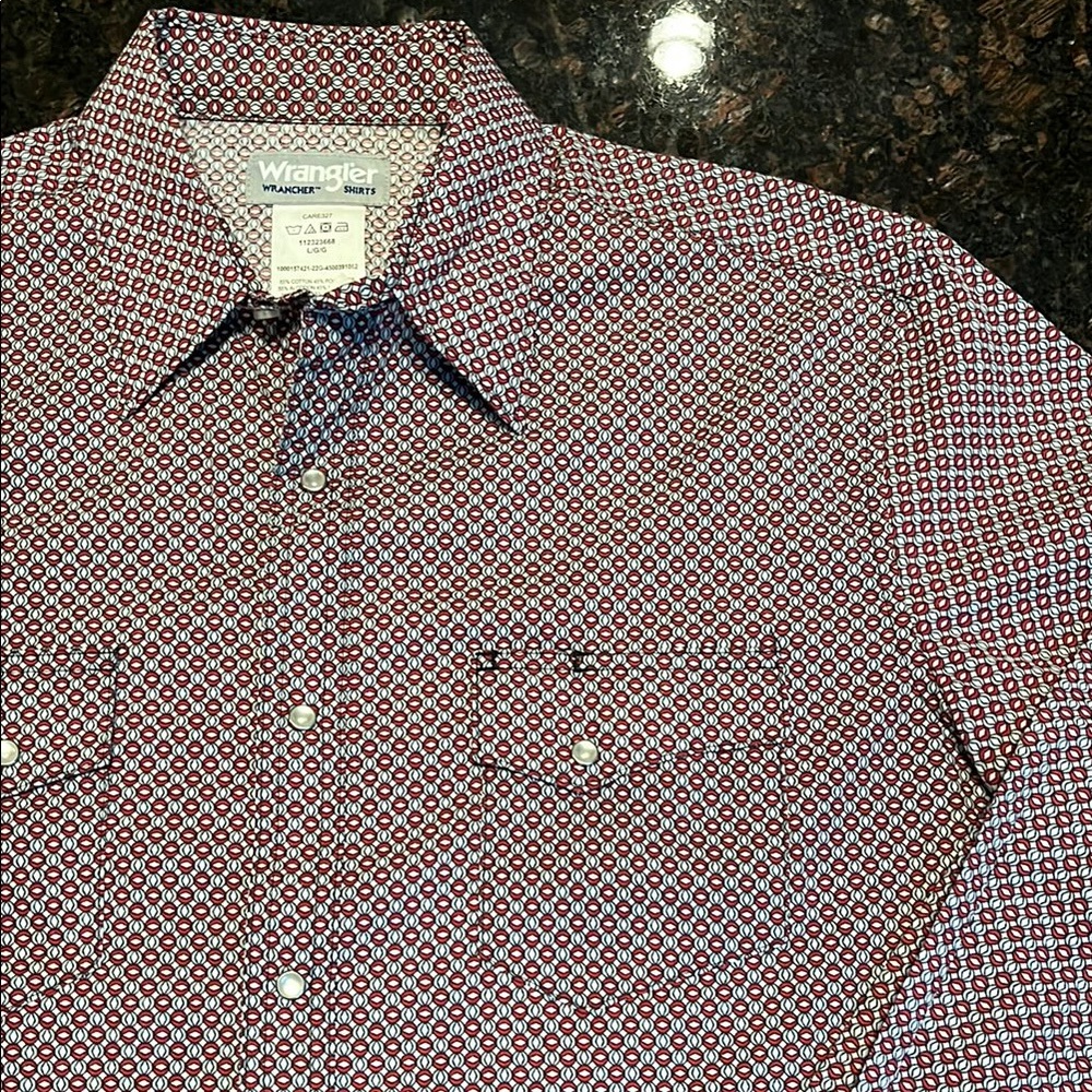 Wrangler Men's Burgundy/Grey Patterned Shirt